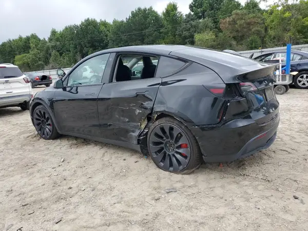 7SAYGDEF9NF453712 2022 TESLA MODEL Y - Image 2