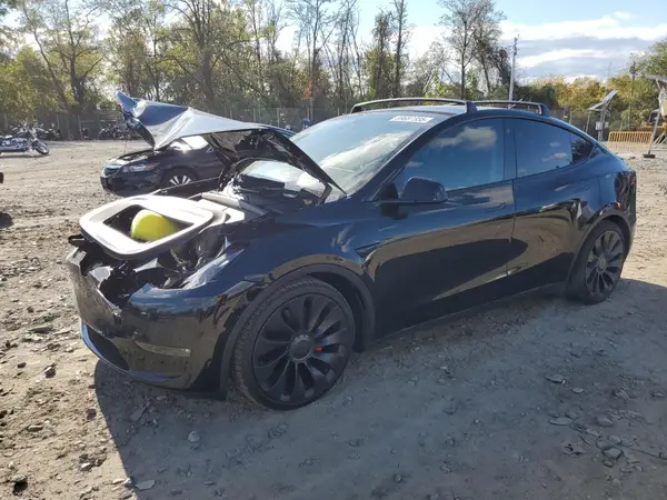 7SAYGDEF9NF457730 2022 TESLA MODEL Y - Image 1