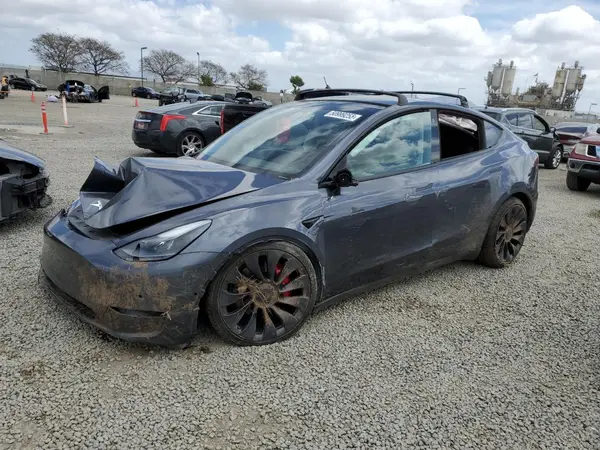 7SAYGDEF9NF464550 2022 TESLA MODEL Y - Image 1