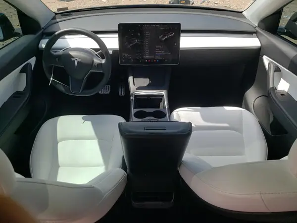 7SAYGDEF9NF487536 2022 TESLA MODEL Y - Image 8