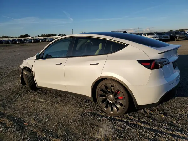 7SAYGDEF9NF491098 2022 TESLA MODEL Y - Image 2