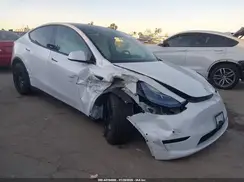 7SAYGDEF9NF492672 2022 TESLA MODEL Y