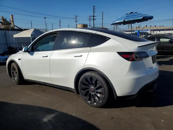 7SAYGDEF9NF492722 2022 TESLA MODEL Y - Image 2