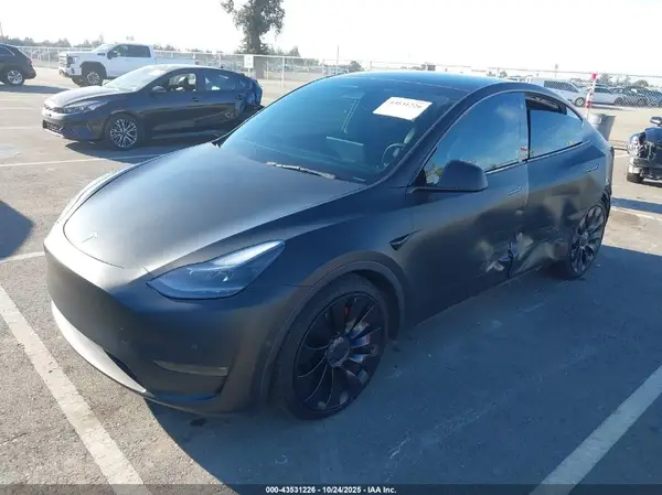 7SAYGDEF9NF492932 2022 TESLA MODEL Y - Image 2