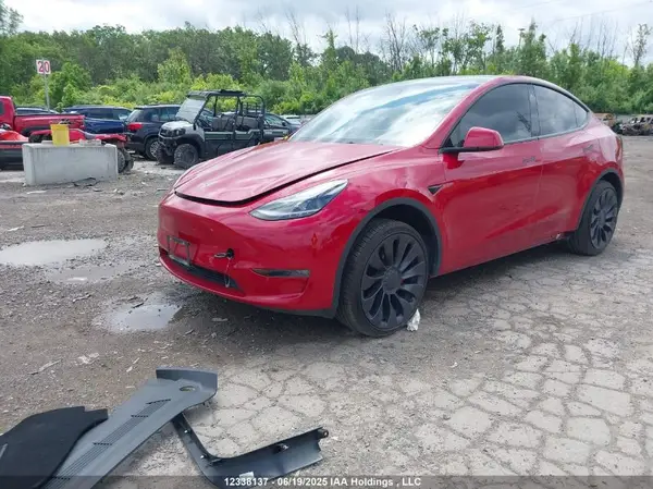 7SAYGDEF9NF507672 2022 TESLA MODEL Y - Image 2