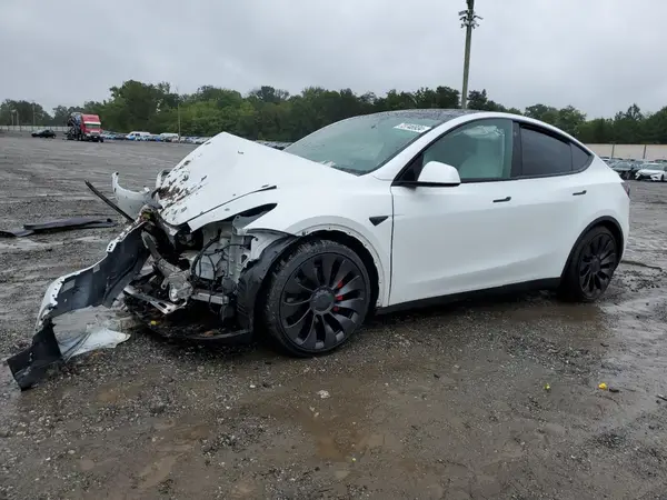 7SAYGDEF9NF523483 2022 TESLA MODEL Y - Image 1