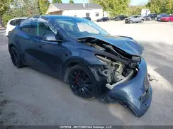 7SAYGDEF9NF540932 2022 TESLA MODEL Y