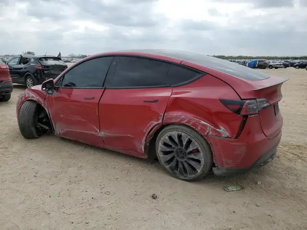 7SAYGDEF9NF543426 2022 TESLA MODEL Y - Image 2