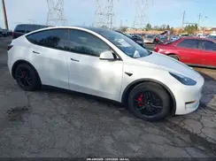 7SAYGDEF9NF548786 2022 TESLA MODEL Y