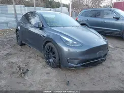 7SAYGDEF9NF569184 2022 TESLA MODEL Y
