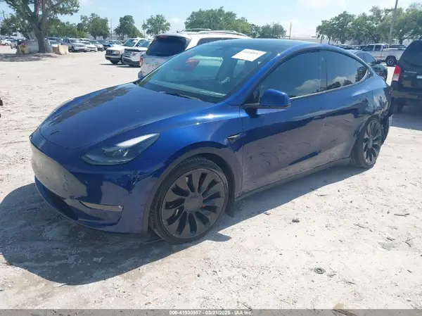 7SAYGDEF9PF582908 2023 TESLA MODEL Y - Image 2