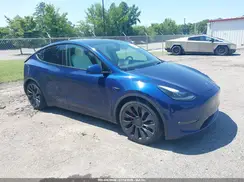 7SAYGDEF9PF645733 2023 TESLA MODEL Y
