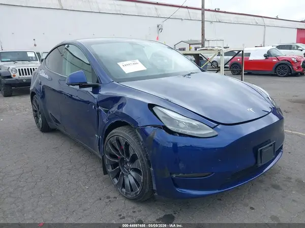 7SAYGDEF9PF664833 2023 TESLA MODEL Y - Image 1