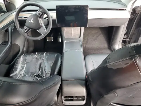 7SAYGDEF9PF668574 2023 TESLA MODEL Y - Image 8