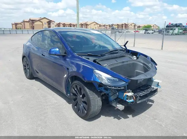 7SAYGDEF9PF709592 2023 TESLA MODEL Y - Image 1