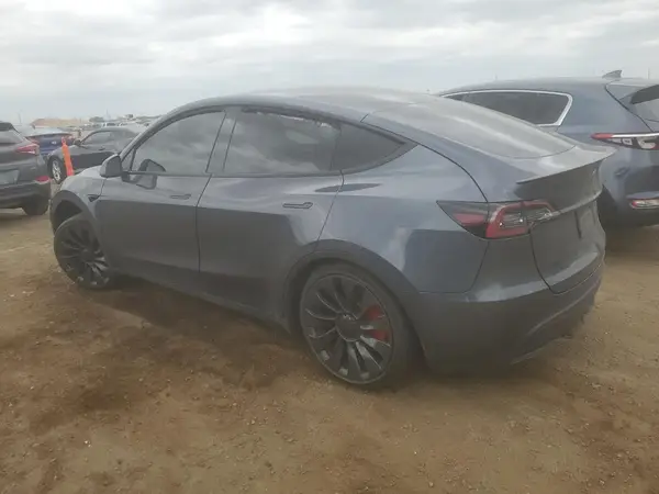 7SAYGDEF9PF710144 2023 TESLA MODEL Y - Image 2