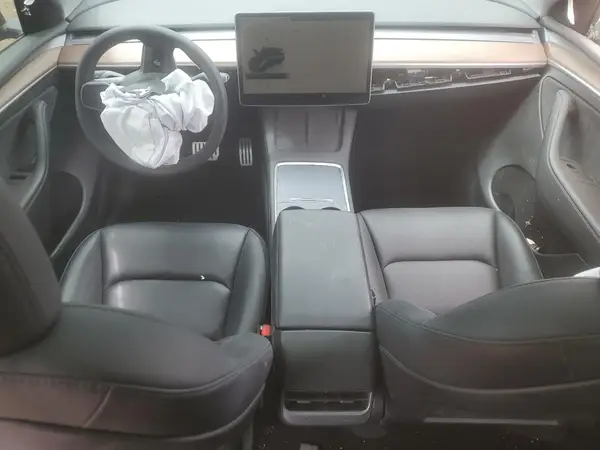 7SAYGDEF9PF710144 2023 TESLA MODEL Y - Image 8