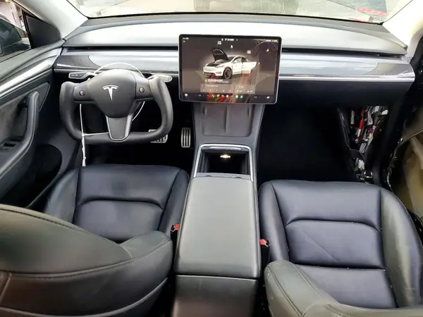 7SAYGDEF9PF740082 2023 TESLA MODEL Y - Image 8