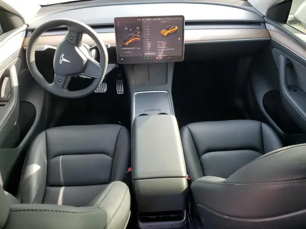 7SAYGDEF9PF763538 2023 TESLA MODEL Y - Image 8