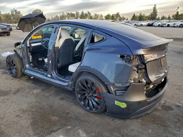 7SAYGDEF9PF809286 2023 TESLA MODEL Y - Image 2