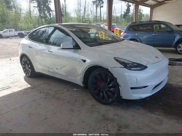 7SAYGDEF9PF834172 2023 TESLA MODEL Y - Image 1