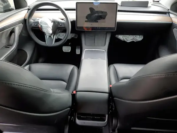 7SAYGDEF9PF844524 2023 TESLA MODEL Y - Image 8