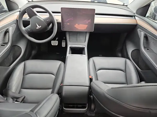 7SAYGDEF9PF849058 2023 TESLA MODEL Y - Image 8