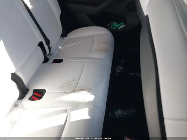7SAYGDEF9PF859895 2023 TESLA MODEL Y - Image 8