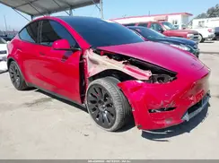 7SAYGDEF9PF864188 2023 TESLA MODEL Y