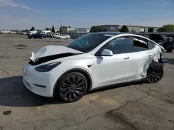 7SAYGDEF9PF887096 2023 TESLA MODEL Y