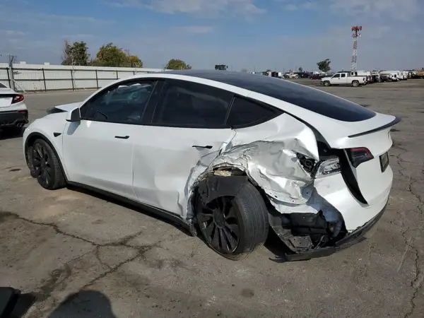 7SAYGDEF9PF887096 2023 TESLA MODEL Y - Image 2