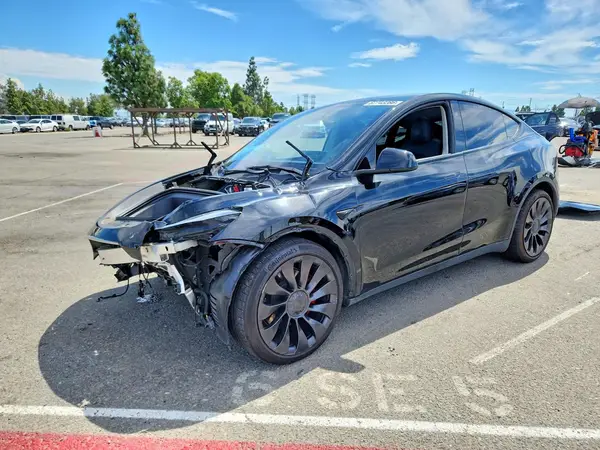 7SAYGDEF9PF901708 2023 TESLA MODEL Y - Image 1
