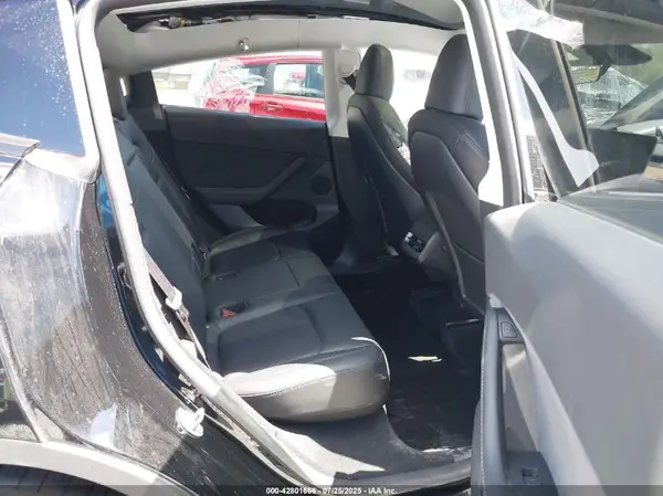 7SAYGDEF9PF905791 2023 TESLA MODEL Y - Image 8