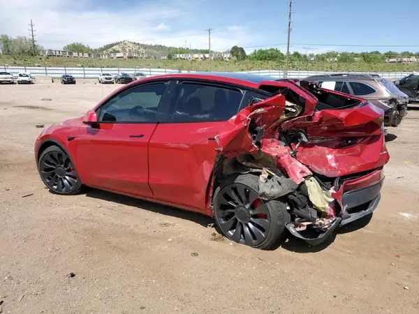 7SAYGDEF9PF912482 2023 TESLA MODEL Y - Image 2