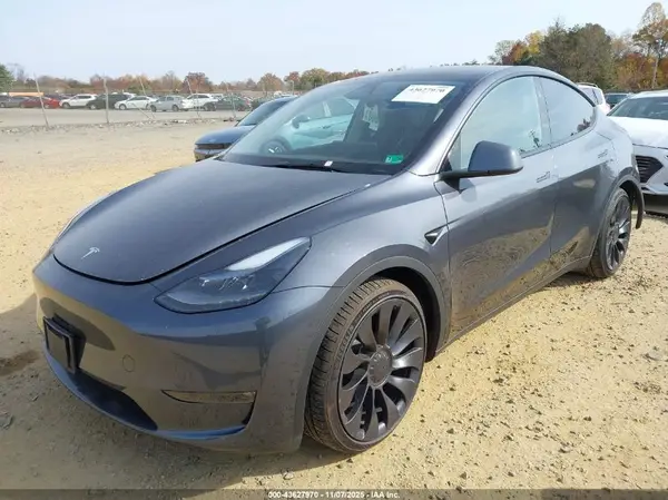 7SAYGDEF9PF977266 2023 TESLA MODEL Y - Image 2