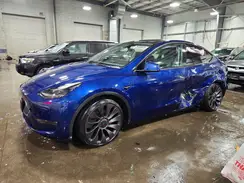 7SAYGDEF9RA273682 2024 TESLA MODEL Y