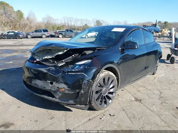 7SAYGDEF9RA283323 2024 TESLA MODEL Y - Image 2