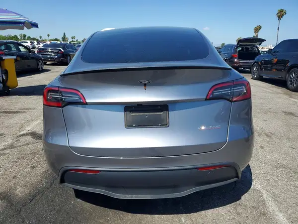 2024 TESLA MODEL Y auction photo 6