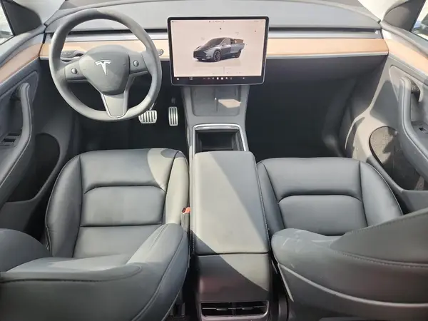 7SAYGDEF9RA322556 2024 TESLA MODEL Y - Image 8