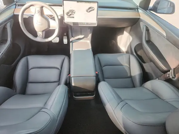 7SAYGDEF9RA325845 2024 TESLA MODEL Y - Image 8