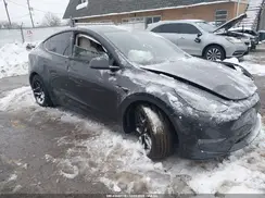 7SAYGDEF9RF022048 2024 TESLA MODEL Y