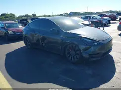 7SAYGDEF9RF024592 2024 TESLA MODEL Y