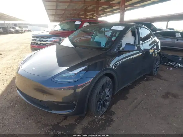 7SAYGDEF9RF049508 2024 TESLA MODEL Y - Image 2