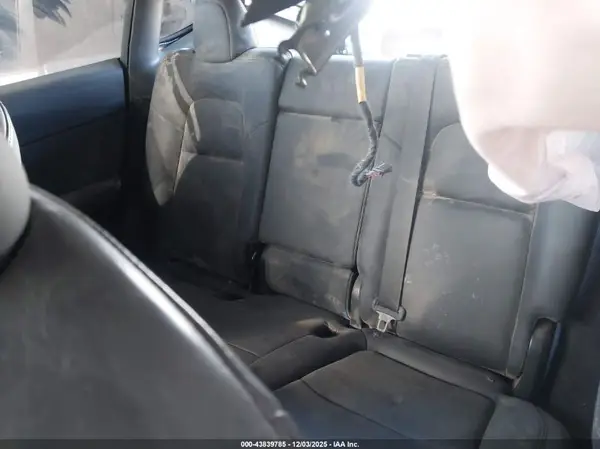 7SAYGDEF9RF076837 2024 TESLA MODEL Y - Image 8
