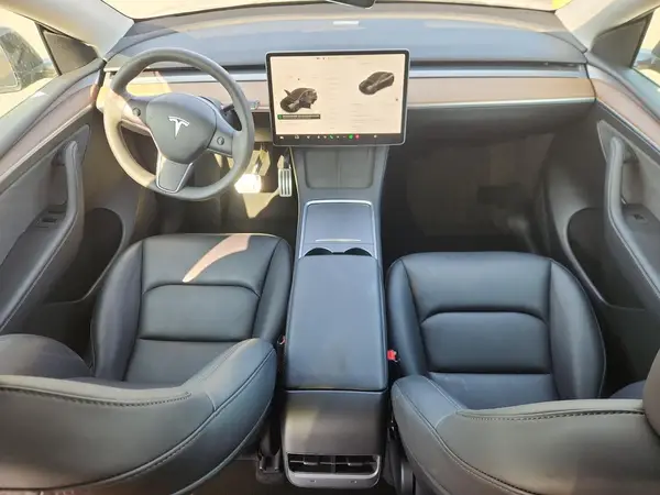 7SAYGDEF9RF078572 2024 TESLA MODEL Y - Image 8