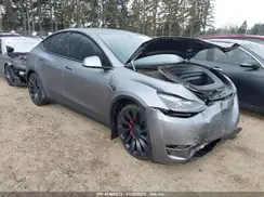 7SAYGDEF9RF109982 2024 TESLA MODEL Y