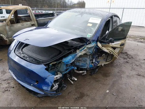 7SAYGDEF9RF169843 2024 TESLA MODEL Y - Image 2