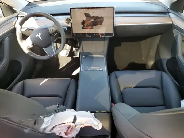 7SAYGDEF9SF311551 2025 TESLA MODEL Y - Image 8