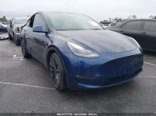 7SAYGDEFOPF659620 2023 TESLA MODEL Y - Image 1