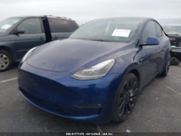 7SAYGDEFOPF659620 2023 TESLA MODEL Y - Image 2